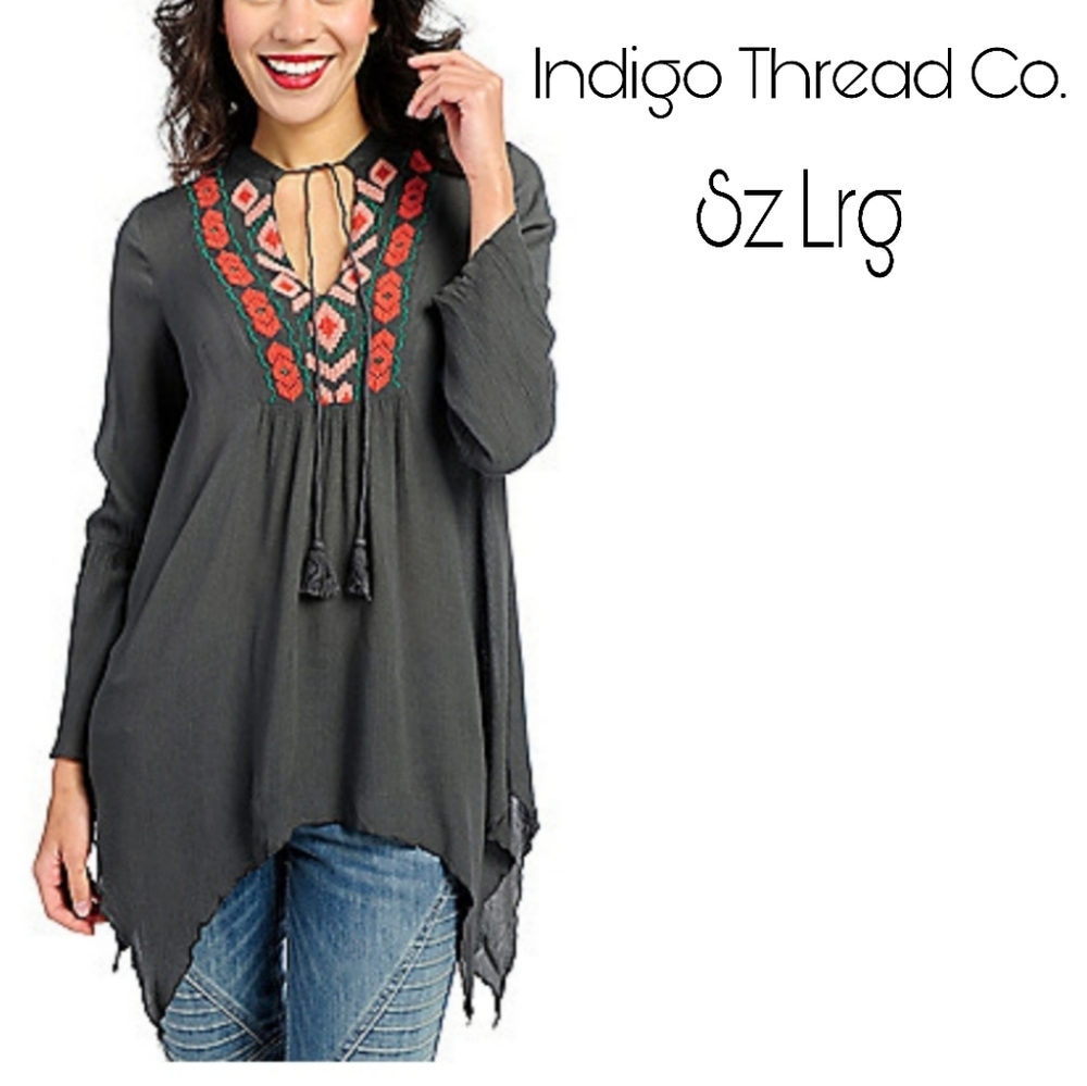Indigo Thread Co embroidered top. Sz Lrg  NWT
